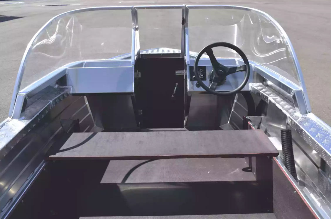 Алюминиевая лодка Wyatboat-390 DCM в Новом Уренгое