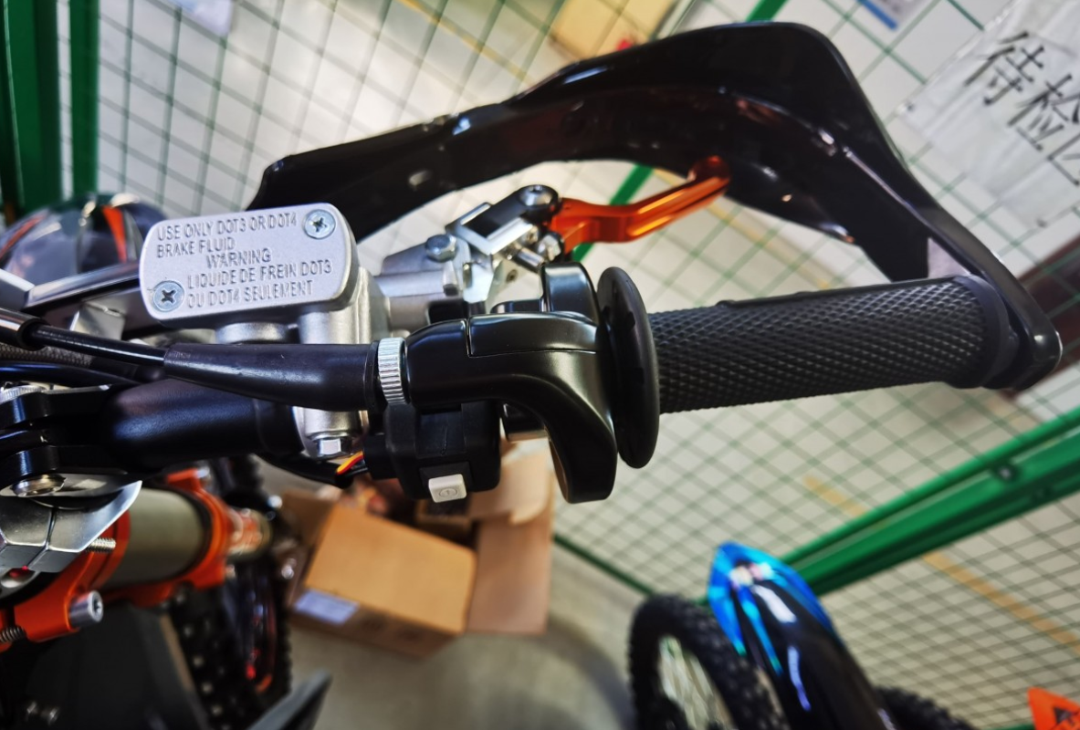 Мотоцикл JHLMOTO JHL Z4 PR250 (172FMM-5) в Новом Уренгое