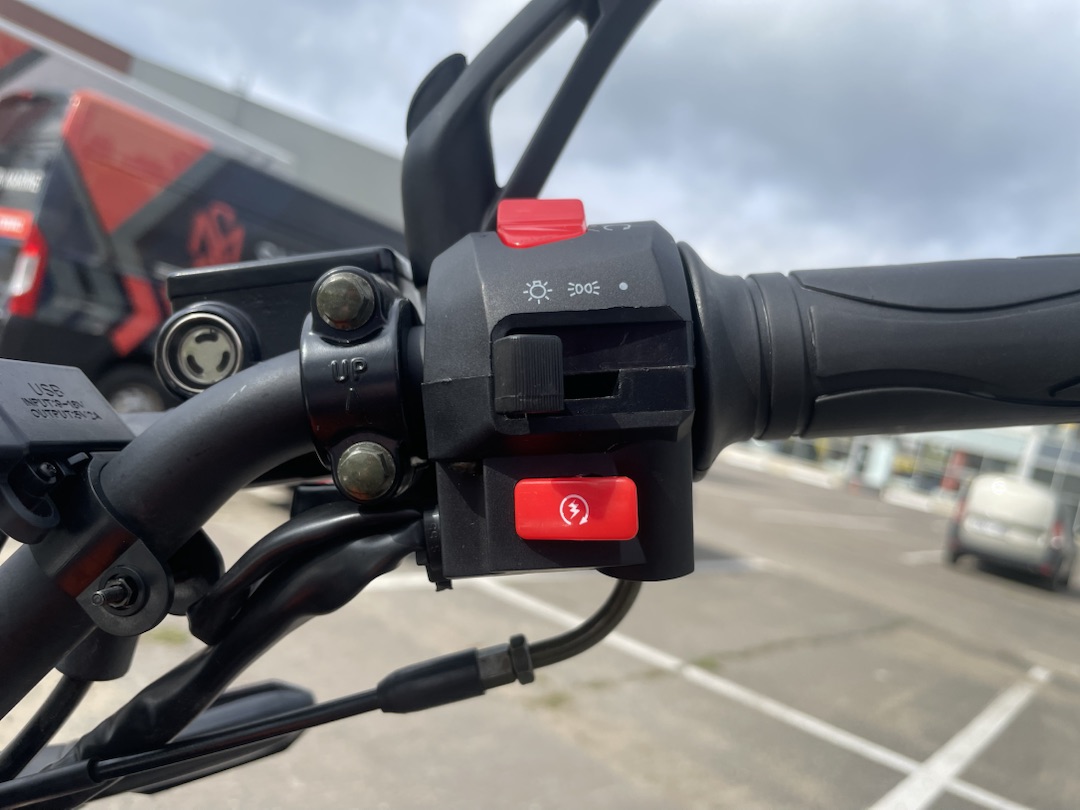 Мопед PROMAX CB150R (49) в Новом Уренгое