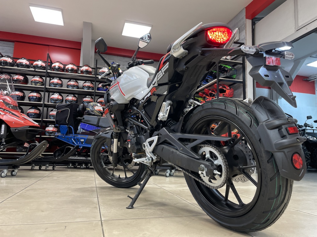 Мопед PROMAX CB150R (49) в Новом Уренгое