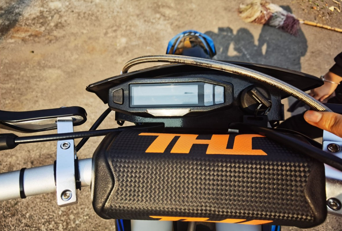 Мотоцикл JHLMOTO JHL Z3 CB250 (172FMM-3A) в Новом Уренгое