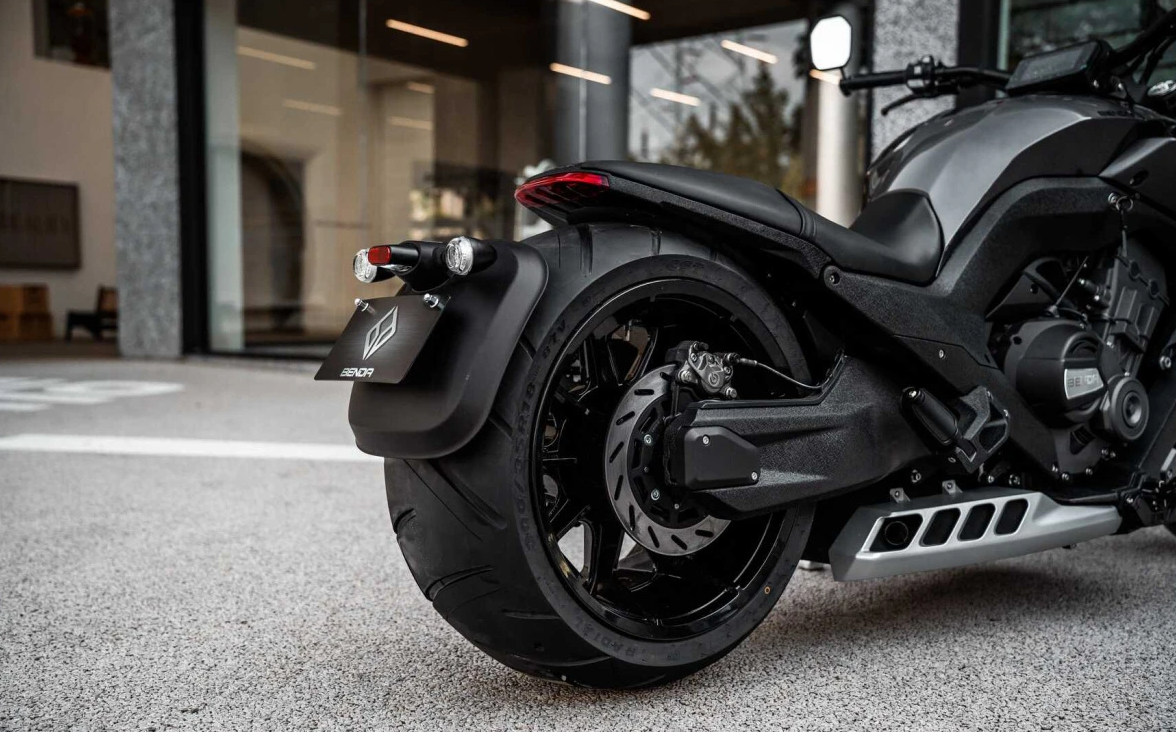 Мотоцикл Benda LFC 700 Pro в Новом Уренгое