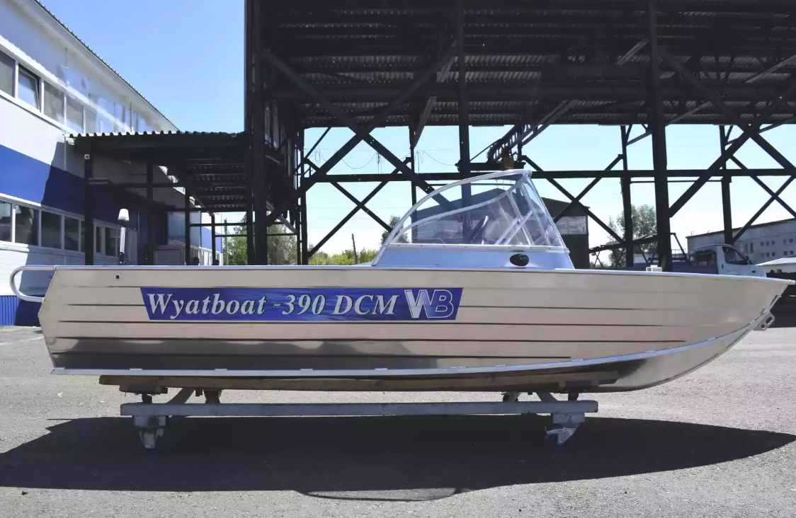 Алюминиевая лодка Wyatboat-390 DCM в Новом Уренгое