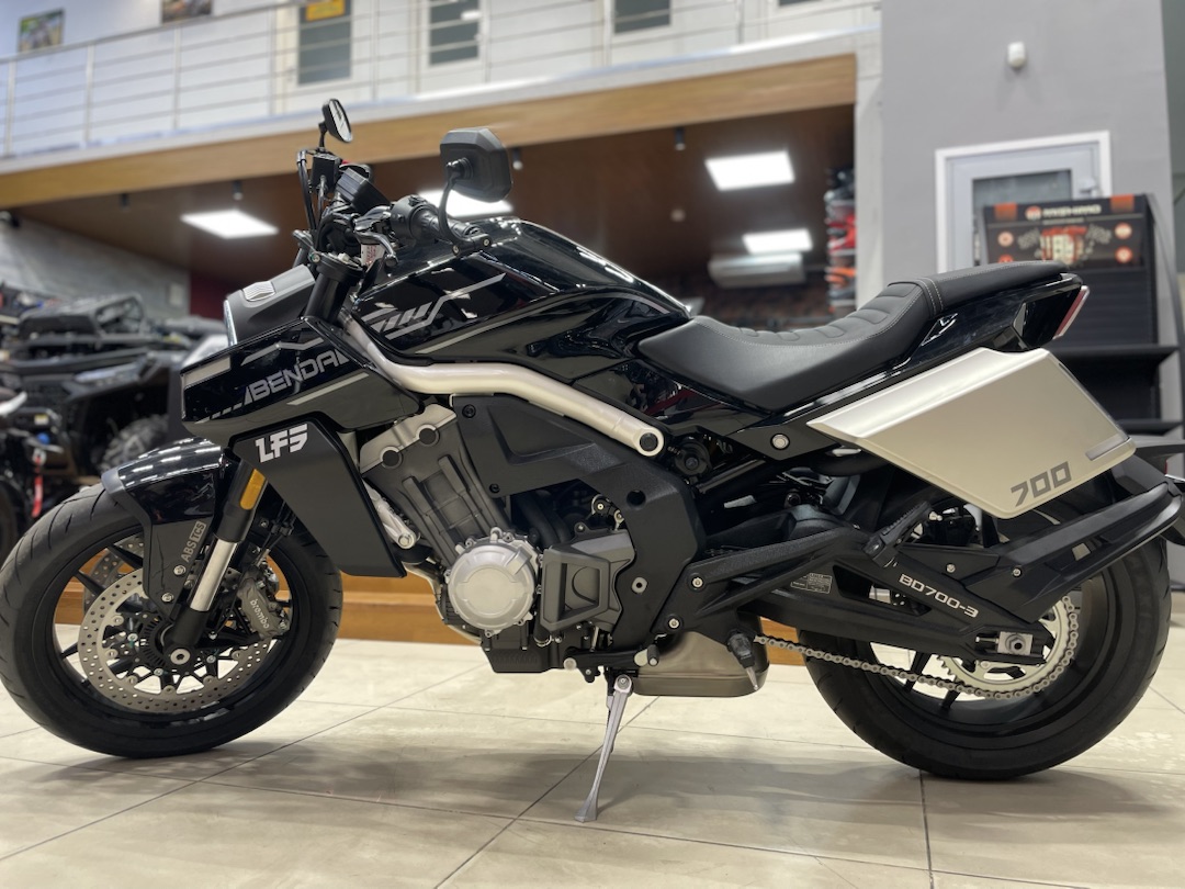 Мотоцикл Benda LFS 700 в Новом Уренгое