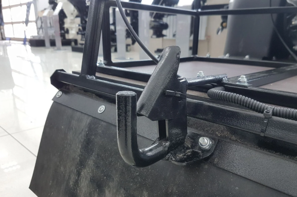 Мотобуксировщик PAXUS 650 AVANT 9 л.с. в Новом Уренгое