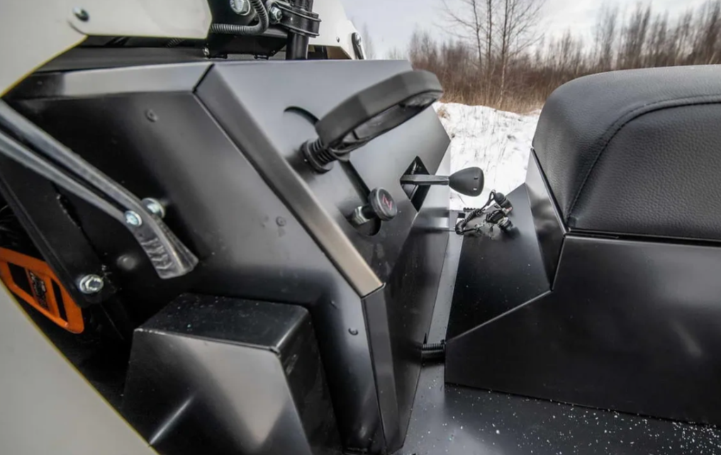 Снегоход АРКТИК 4Т в Новом Уренгое