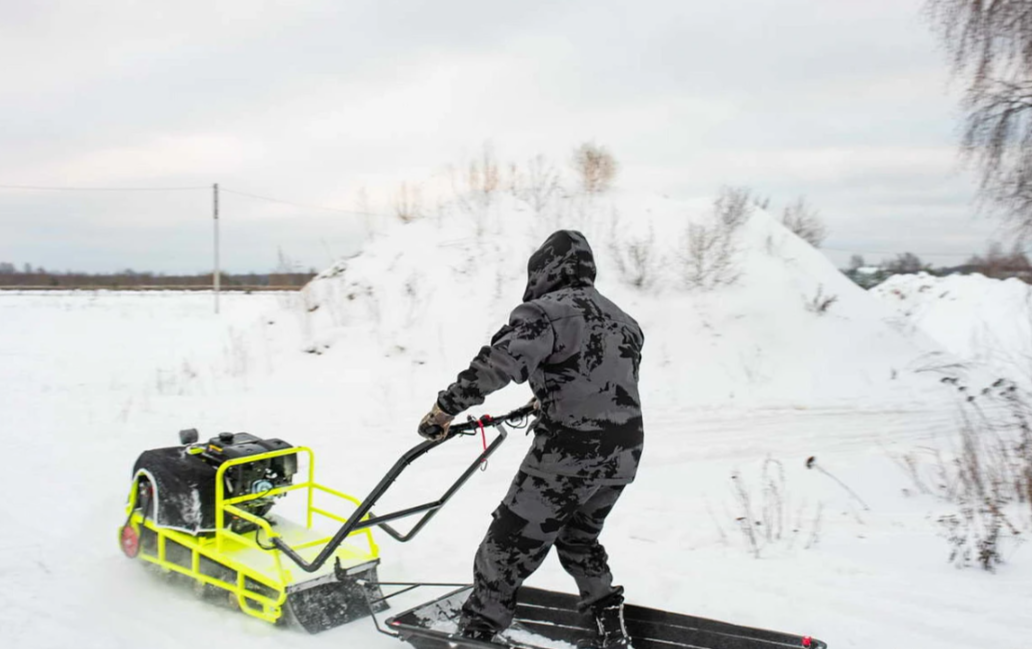 Мотобуксировщик Бурлак ХОЗЯИН-1 (капот ткань) в Новом Уренгое