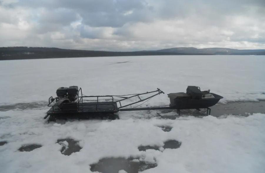 Мотобуксировщик AhtaR L 9 в Новом Уренгое