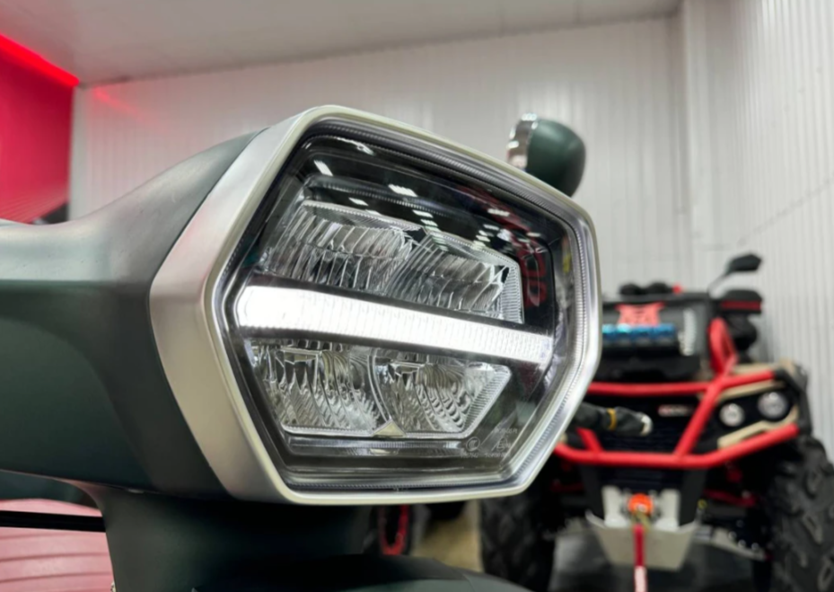 Скутер PROMAX Miami 240 (49) в Новом Уренгое