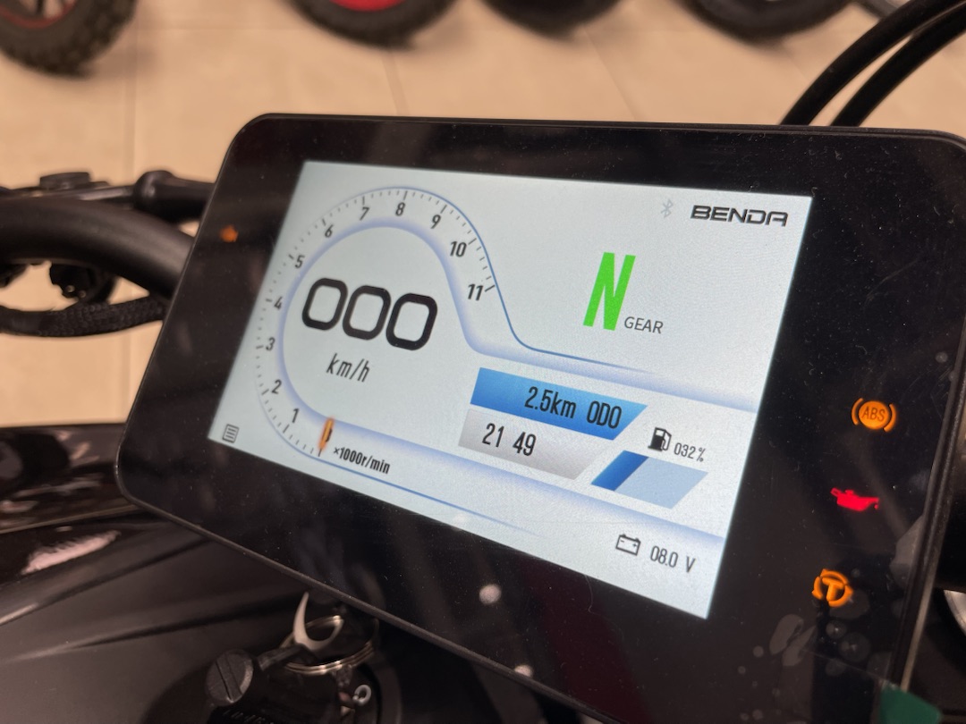 Мотоцикл Benda LFS 700 в Новом Уренгое