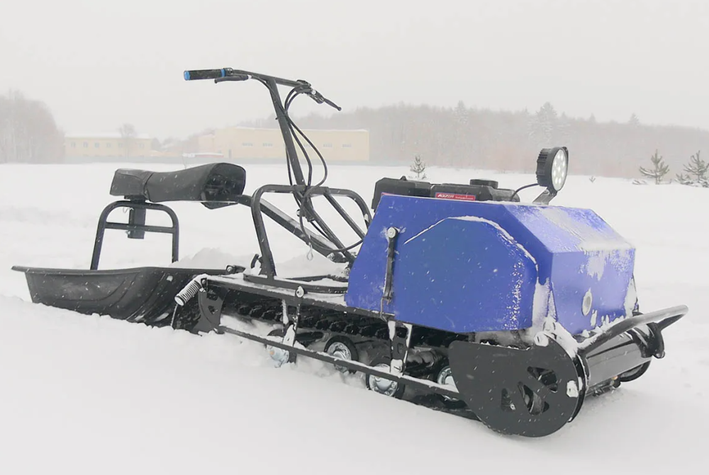 МОТОБУКСИРОВЩИК КОМПАКТНЫЙ ЛИДЕР-СИГМА-1S, 8,0+ Л.С. С МОДУЛЕМ "ТЯГАЧ" ВАРИАТОР TAV2-40 в Новом Уренгое