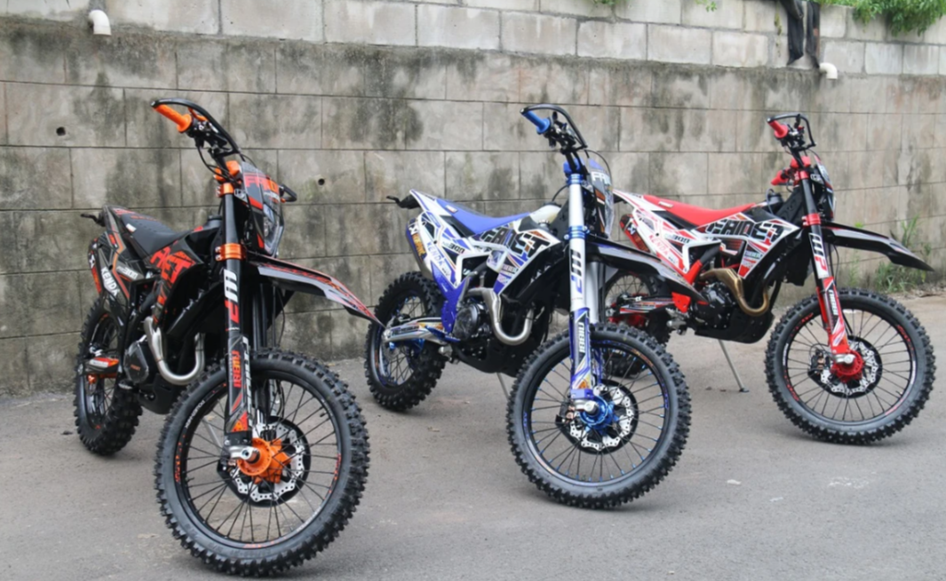 Кроссовый мотоцикл FAIDET CB300RL MAX KYB-TECH в Новом Уренгое