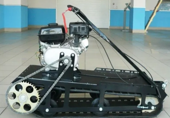 Мотобуксировщик XTREME-MOTORS "Конек-Горбунок" 6.5 л.с. в Новом Уренгое