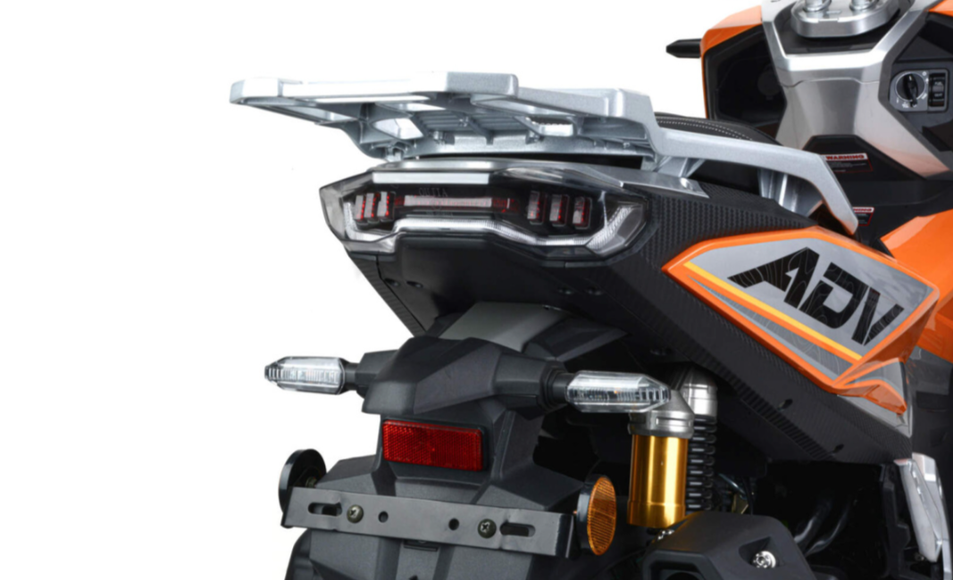 Скутер MOTOLAND (МОТОЛЕНД) T-MAX 150 в Новом Уренгое