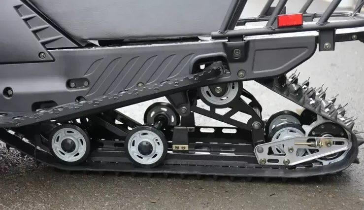 Снегоход ULAR 220 в Новом Уренгое