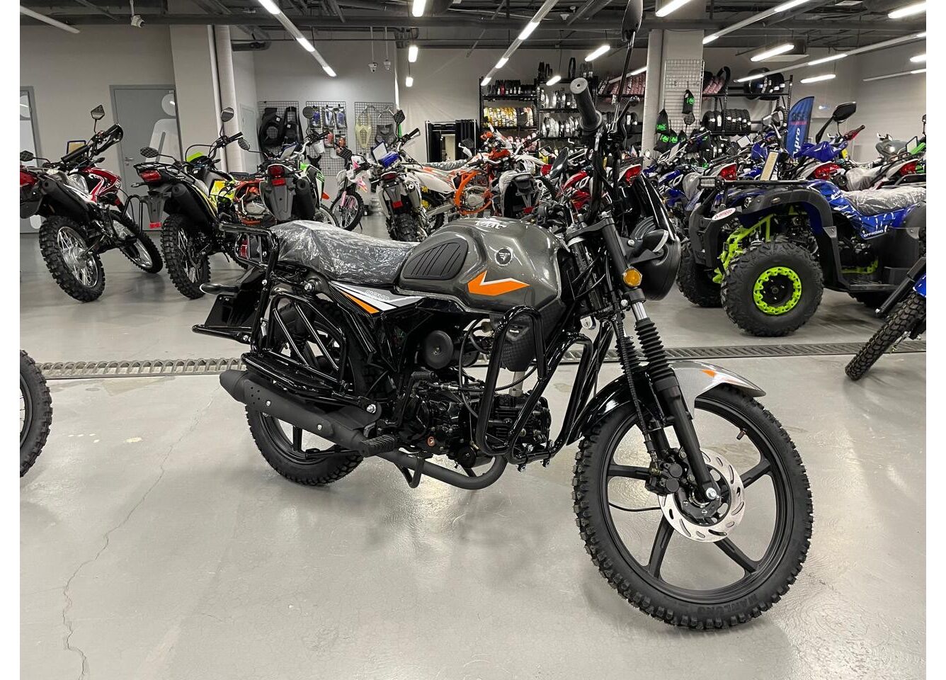 Мопед VMC NOVA 49сс (125сс) Led Full, дисковый тормоз, RKB RATO с баланс. валом, сигнализация в Новом Уренгое