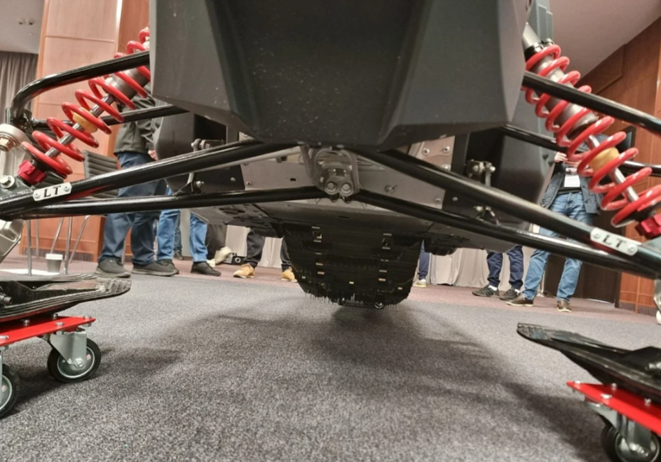 Снегоход AODES Siberiacross 1000 SWT 600mm LCD 6.8 в Новом Уренгое