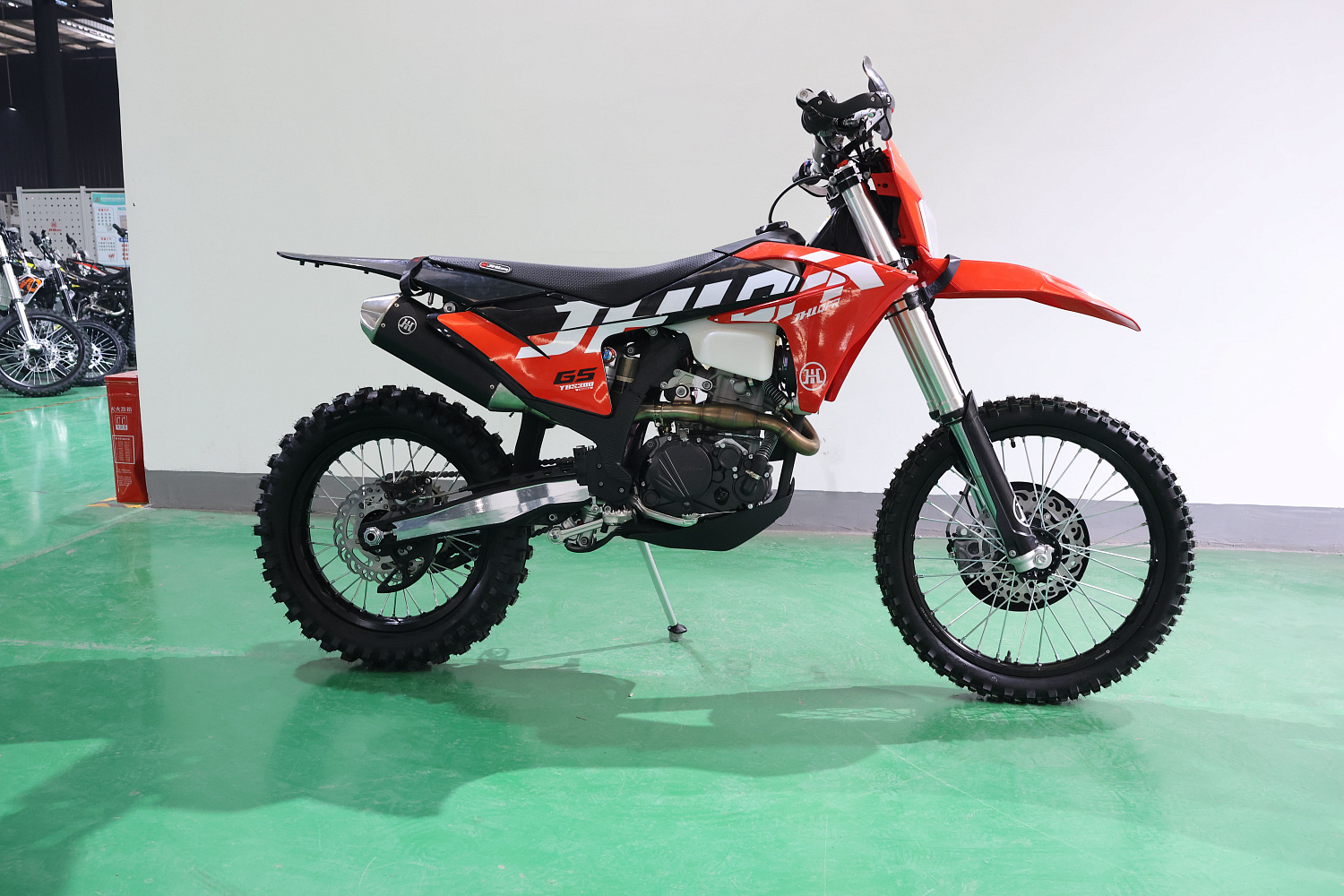 Мотоцикл JHLMOTO JHLofr GS YBS300 (176MN) в Новом Уренгое